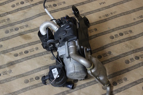 Scheibenwaschdüse Rechts Mit Heizung Für Audi A3 8V - 8V3955988A